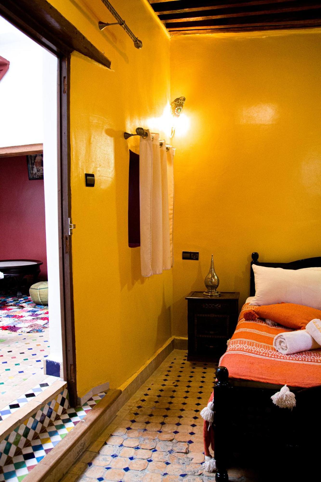 Riad Misk Fez Bagian luar foto