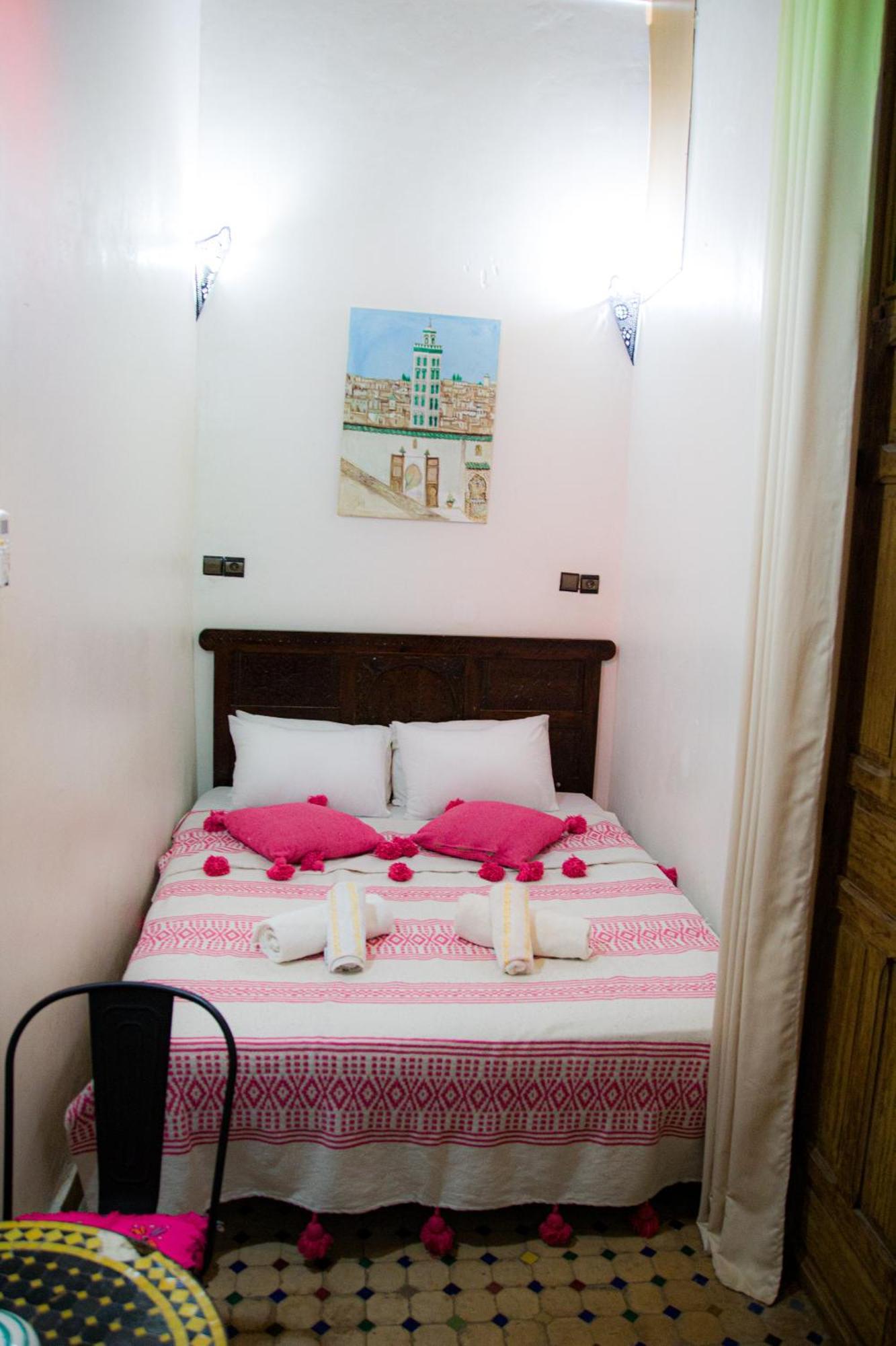 Riad Misk Fez Bagian luar foto